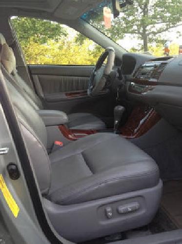 2006 toyota camry xle v6 - silver - auto - 45k mi in fresh meadows, ny