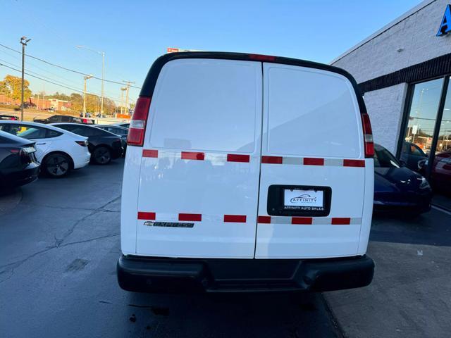 2019 chevrolet express 2500 work van