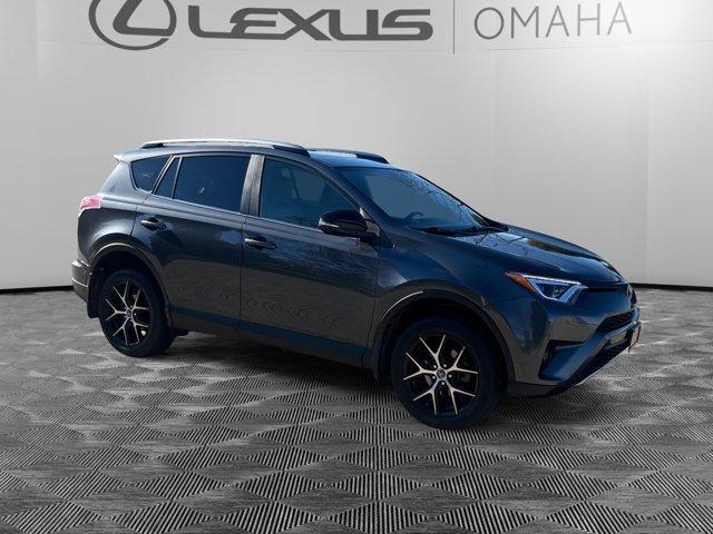 2017 toyota rav4 se