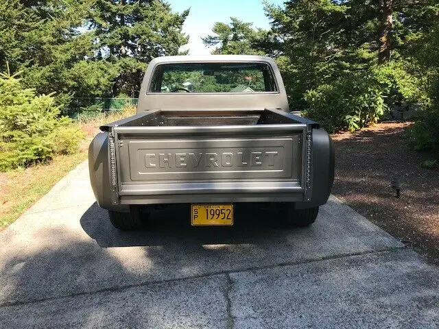 1977 chevy c-10 1/2 ton pickup truck 2wd short step side