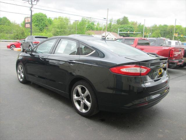 2014 ford fusion se