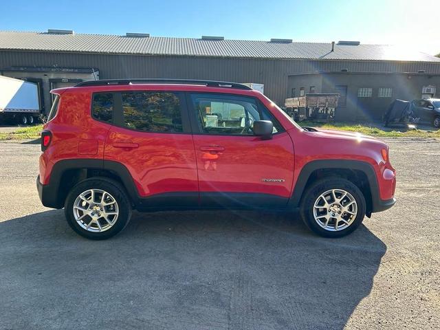 2023 jeep renegade latitude