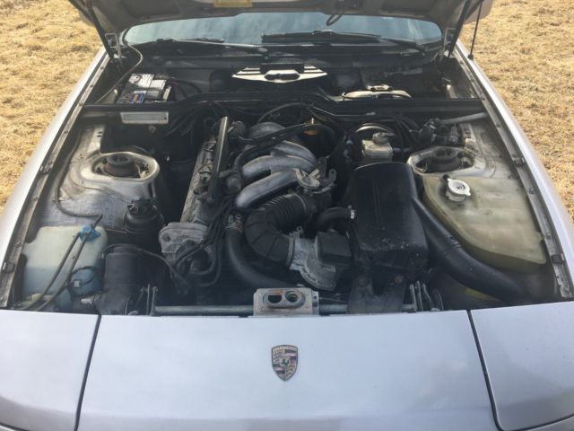 rare- fast- well maintained - clean - 1987 silver porche 924s