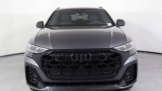 2025 Audi Q8