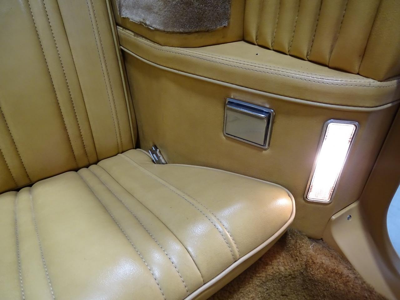 1985 chrysler lebaron