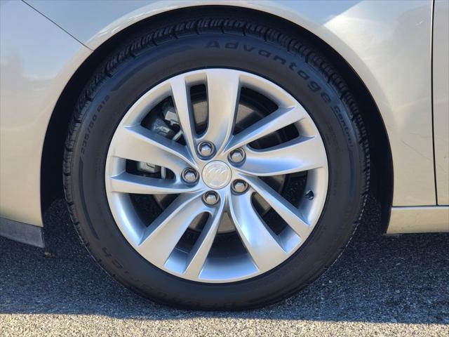 2014 buick regal base