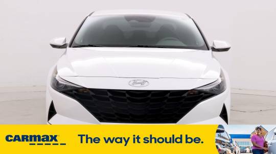 2022 Hyundai Elantra