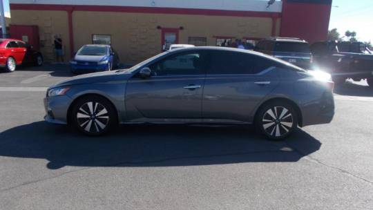 2019 nissan altima 2.5 sv