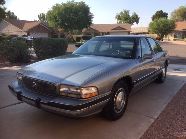 1993 limited in great condition, issues free, rust free arizona car