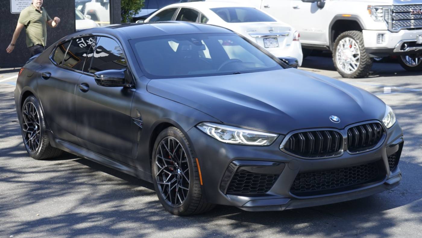 2021 bmw m8 base