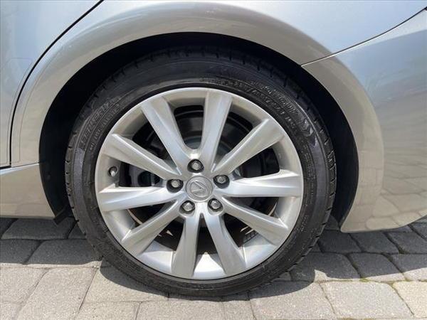 2016 lexus is 300 in dulles, virginia