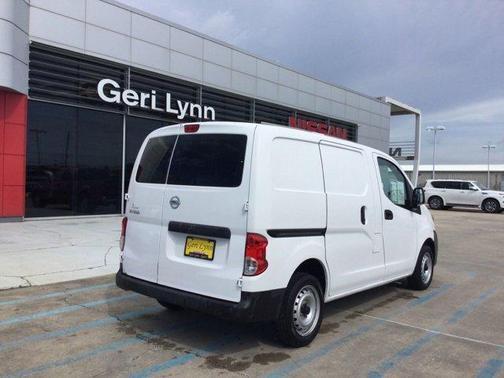2017 nissan nv200 in co bluffs, iowa