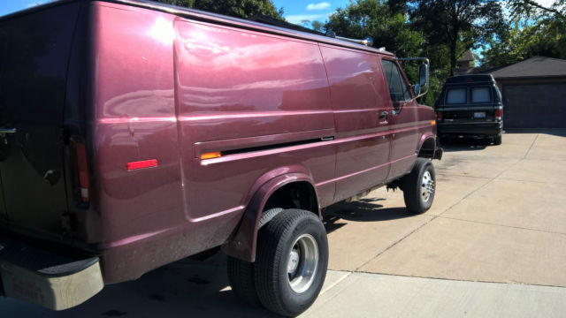 4 x 4 duallie 1991 econoline