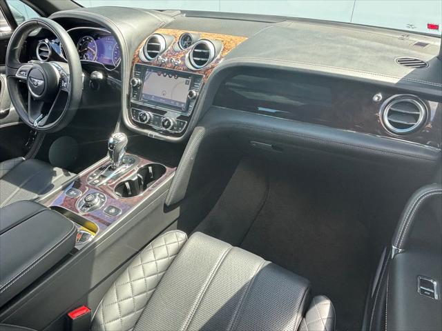 2020 bentley bentayga v8