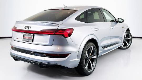 2022 Audi e-tron S