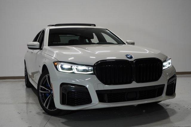 2022 bmw 745e xdrive