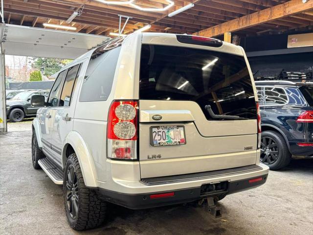 2011 land rover lr4 base