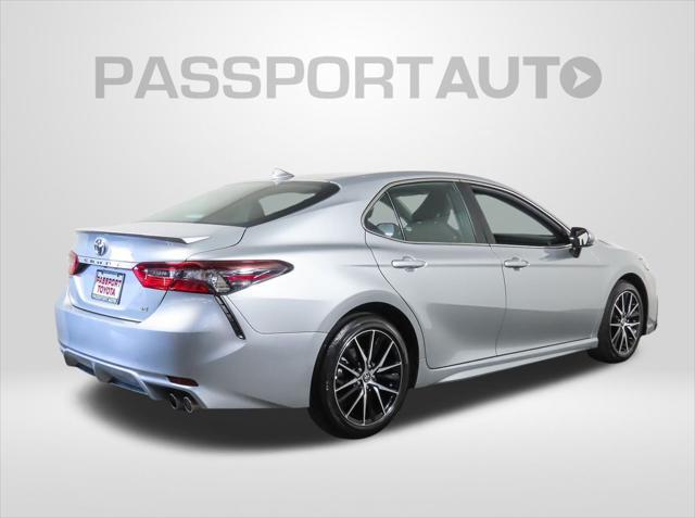 2024 toyota camry se