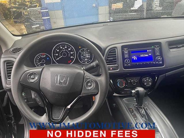 2022 honda hr-v lx