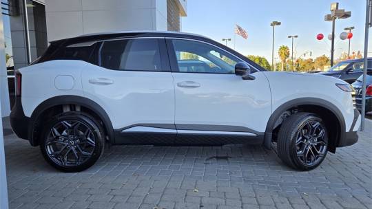 2025 Nissan Kicks