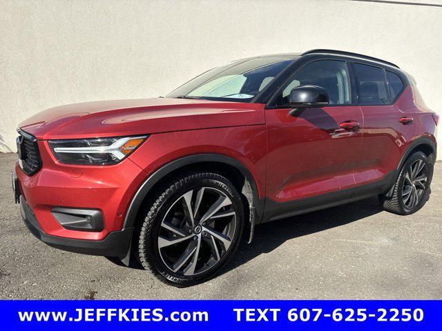 2019 volvo xc40 t5 r-design