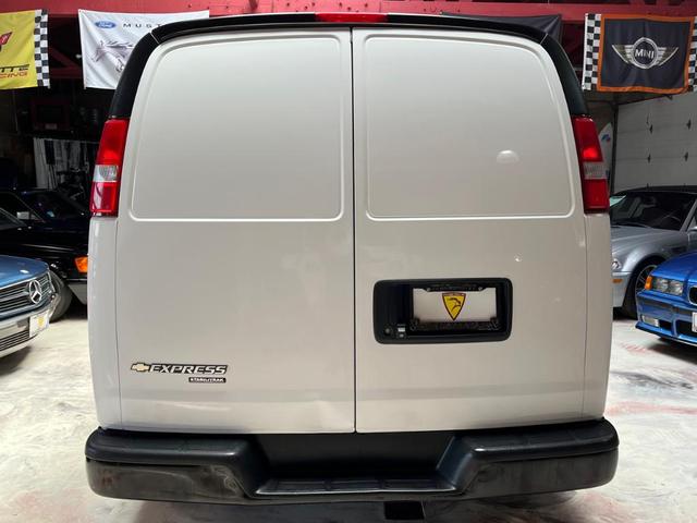 2016 chevrolet express 2500 work van