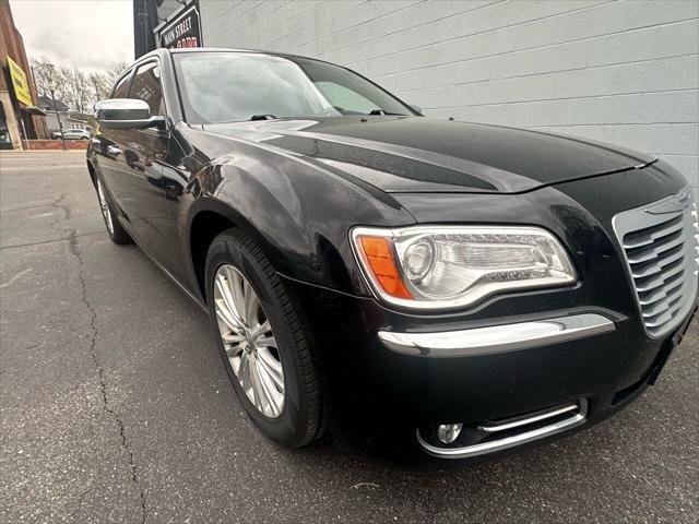 2012 chrysler 300 limited