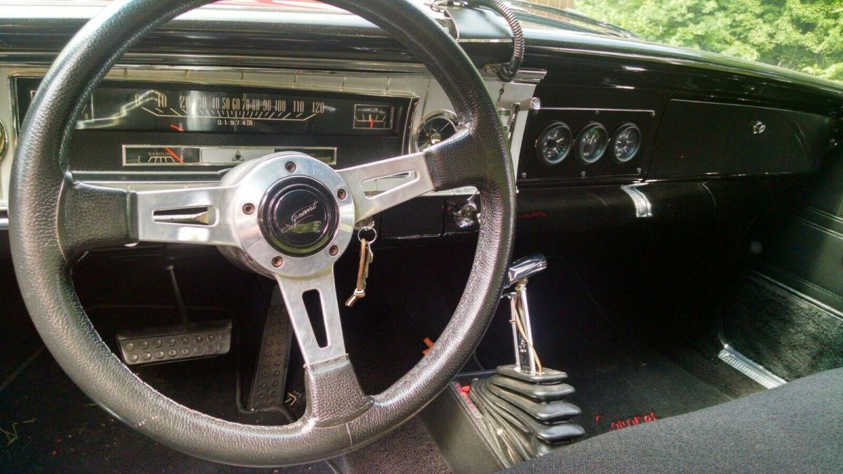195 dodge coronet for sale,, 8 cylinder