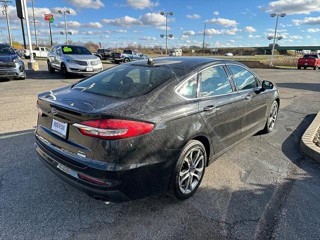 2019 ford fusion sel