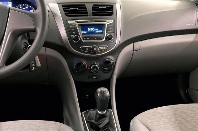 2017 hyundai accent se