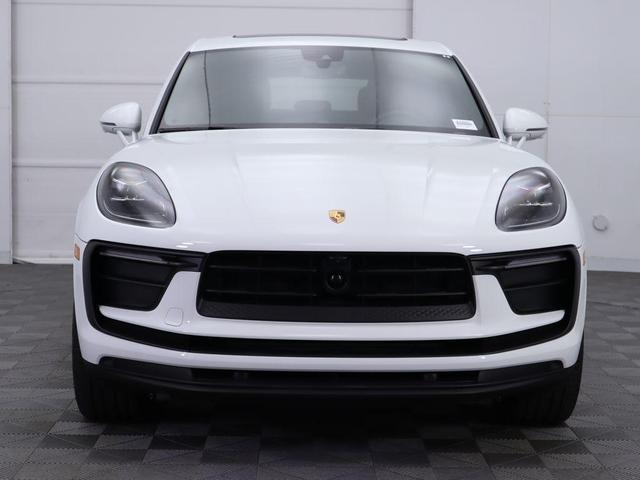 2024 porsche macan base