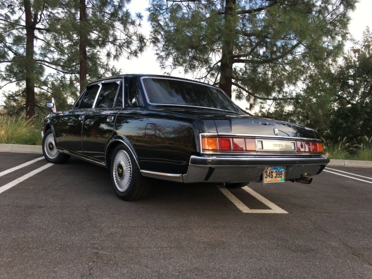 toyota century. super rare japenese market limousine. only a handful in the usa!