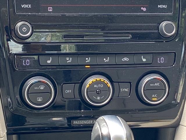 2020 volkswagen passat 2.0t se