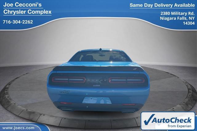 2023 dodge challenger gt