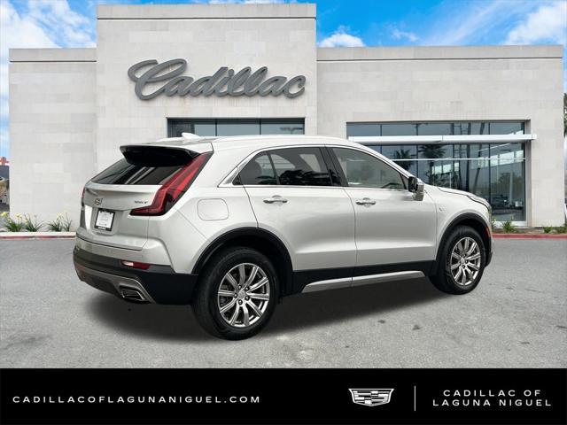 2022 cadillac xt4 premium luxury