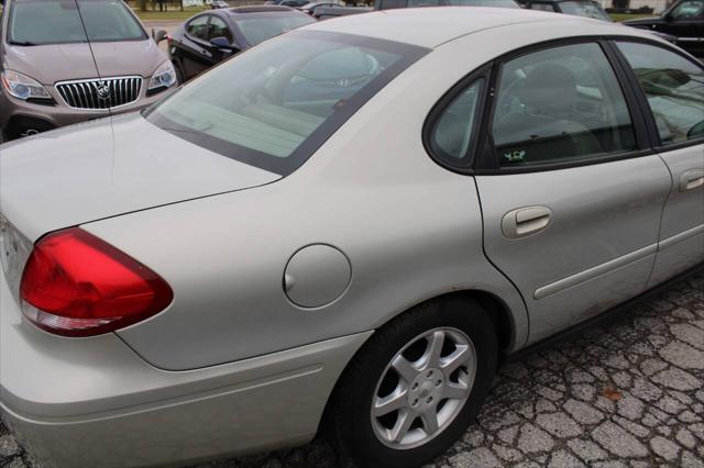 2006 ford taurus sel