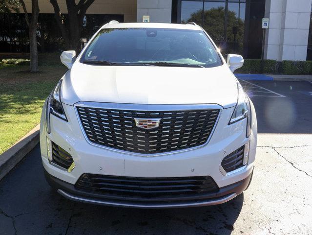 2022 cadillac xt5 premium luxury