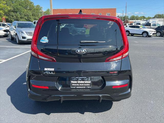 2021 kia soul gt-line