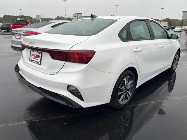 2022 kia forte lxs