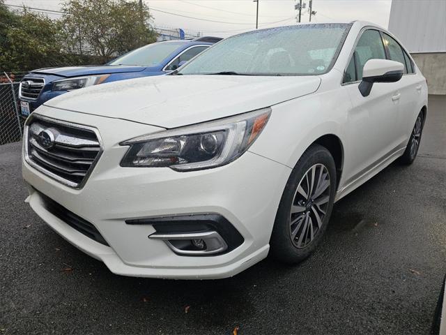 2018 subaru legacy premium
