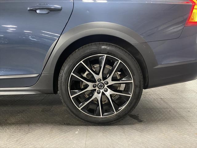 2020 volvo v90 cross country t6