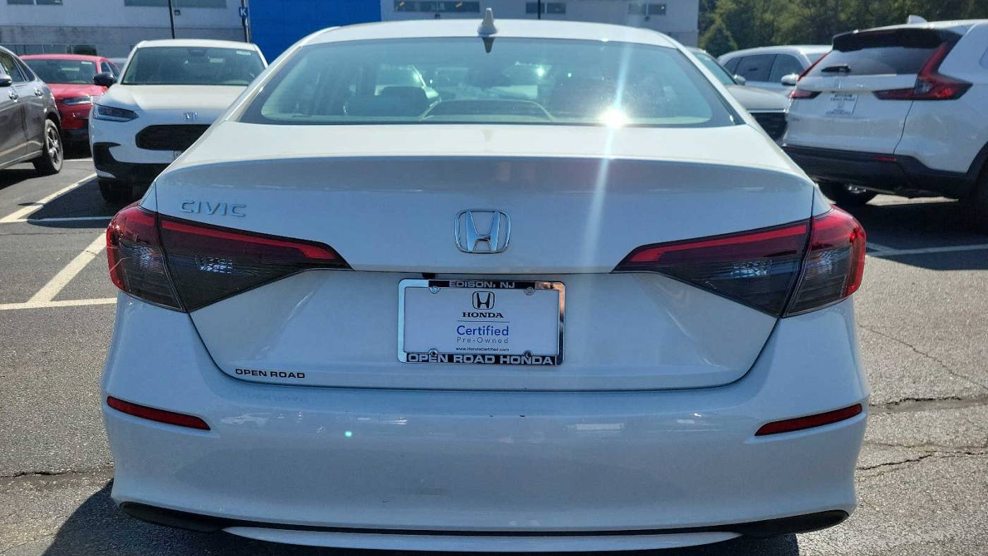 2022 honda civic lx