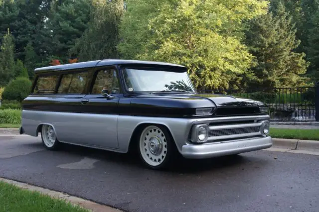 1966 suburban / air ride / custom