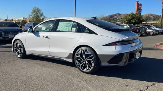 2025 Hyundai IONIQ 6