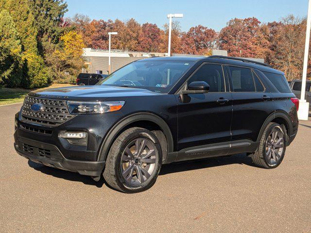 2022 ford explorer xlt