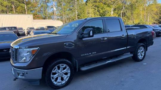 2017 Nissan Titan