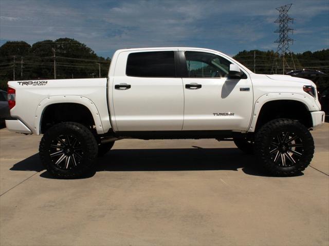 2020 toyota tundra sr5
