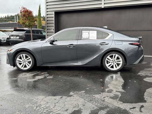2021 lexus is 300 base