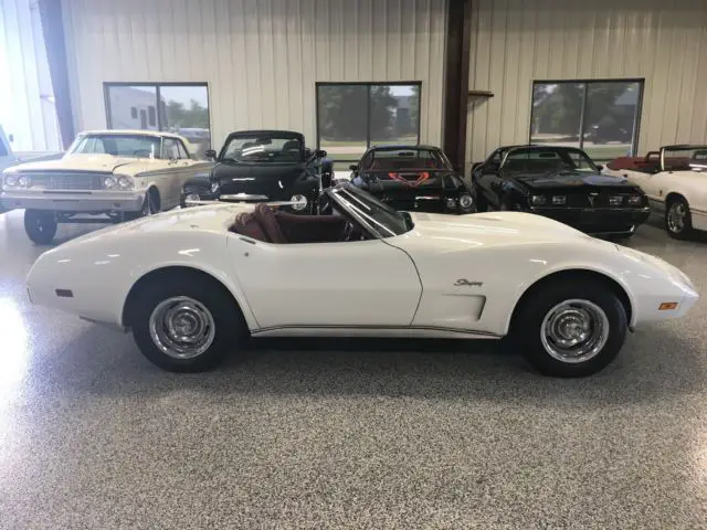 1975 chevrolet corvette convertible - numbers matching - very nice stingray
