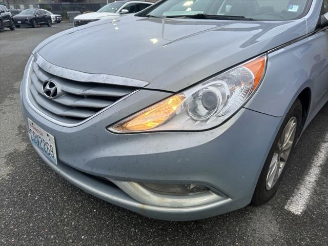 2013 hyundai sonata gls